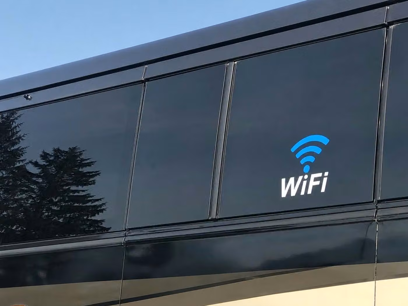 bullhead city 15 passenger minibus wifi