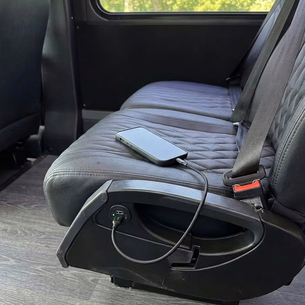 bullhead city 20 passenger minibus usb charging