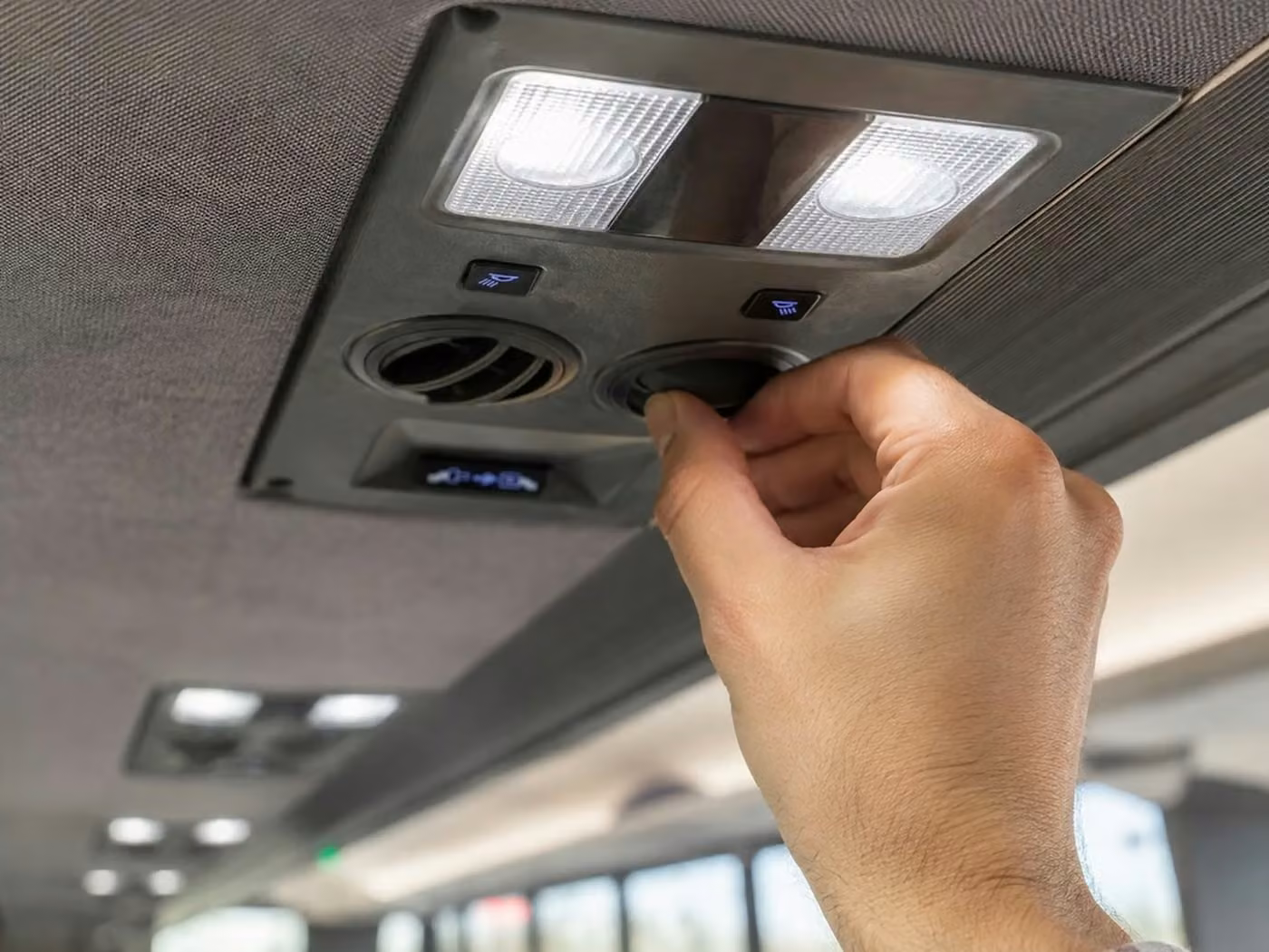 bullhead city 30 passenger minibus air conditioning