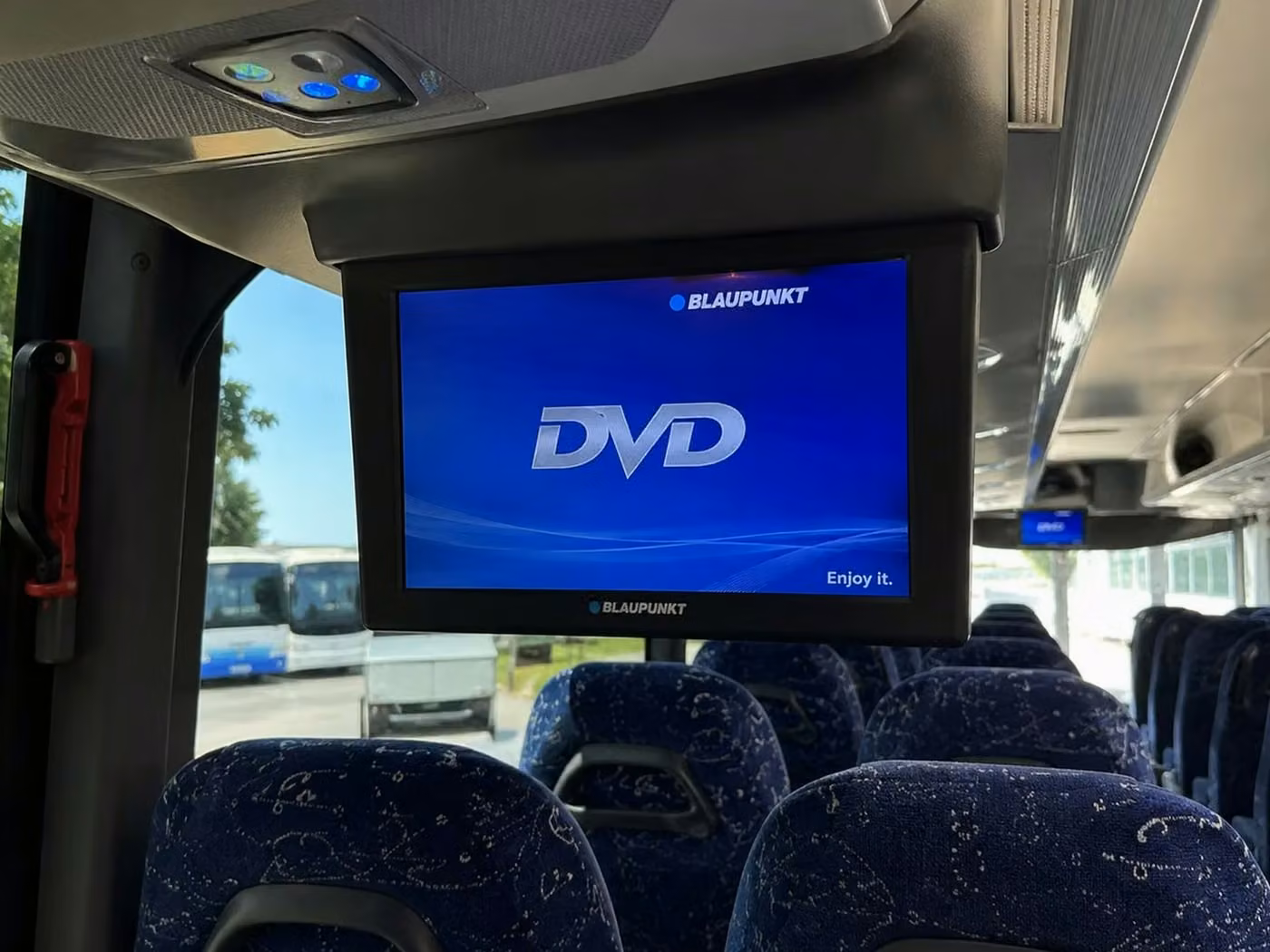 bullhead city 56 passenger charter bus tvs