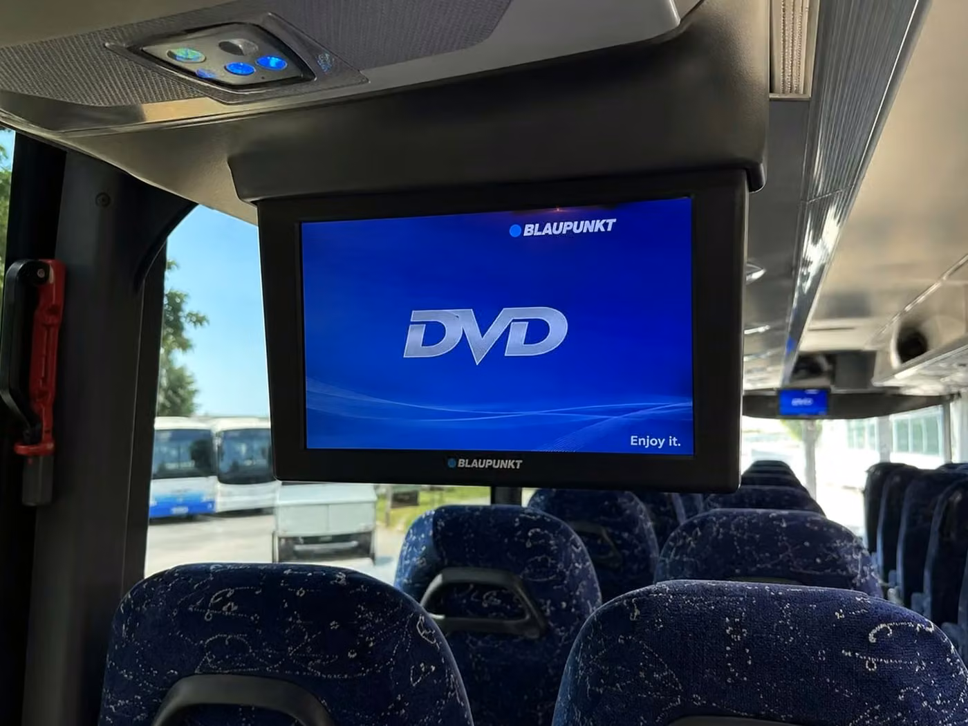 bullhead city charter bus tv monitors