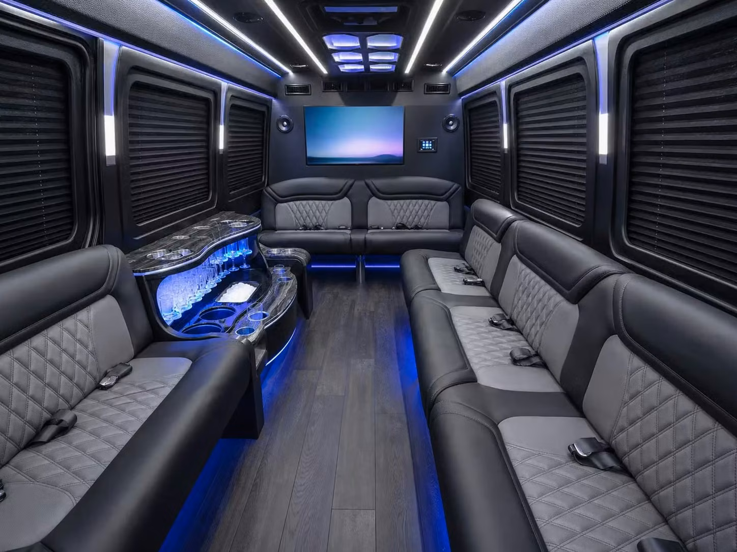 bullhead city corporate event bus rentals for bullhead city team building and dinners