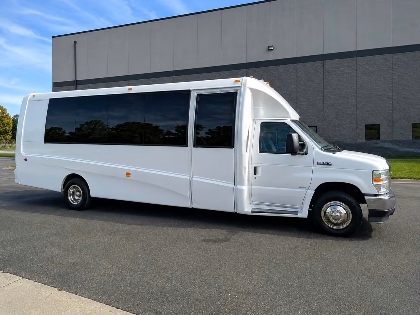 bullhead city wedding transportation